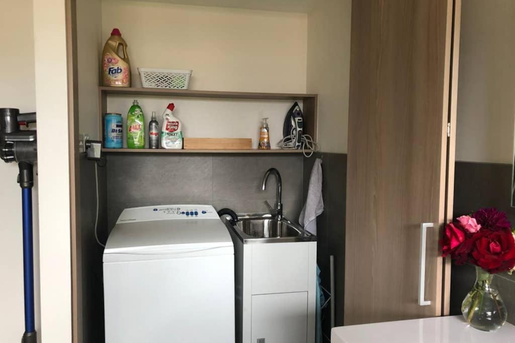 The Snug Premium 1Br Self Contained Apartment Free Netflix Korumburra المظهر الخارجي الصورة